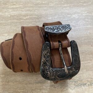 Vintage Western Leather Belt size 30/32